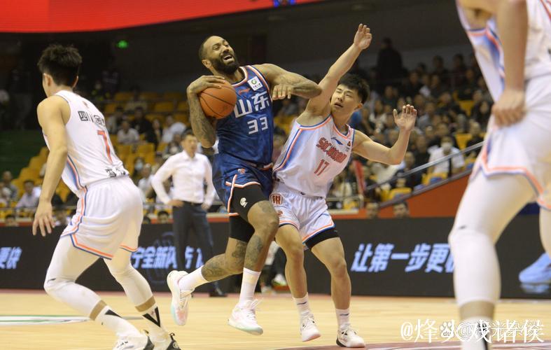 四川男篮引入NBA落选秀庞兹，告别全华班困局，具体登场时间待定