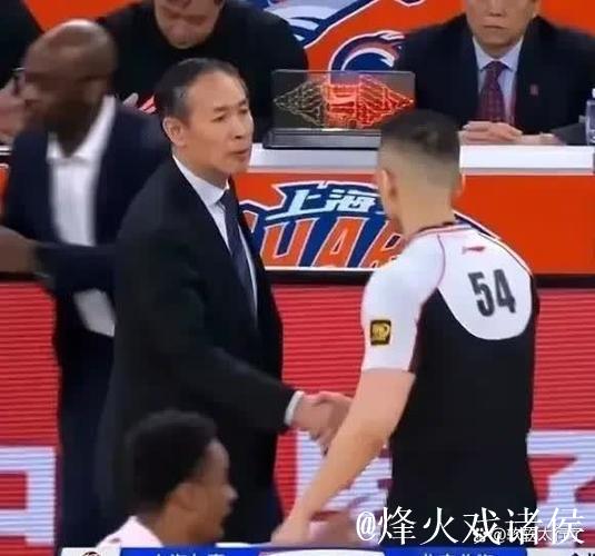 上海男篮赢球了,但老问题依然存在 上海男篮赢球了,但老问题依然存在